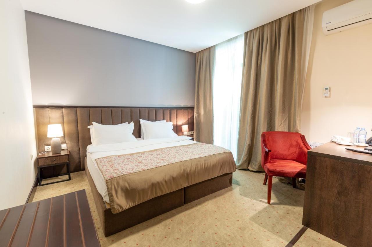 Elea Old Hotel 4*
