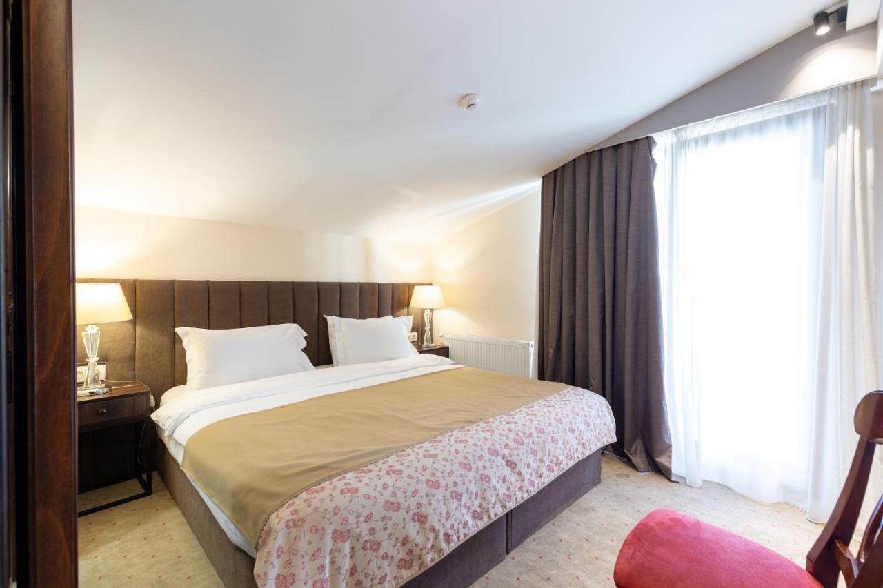 Elea Old Hotel 4*