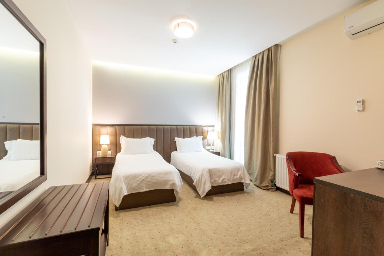 Elea Old Hotel